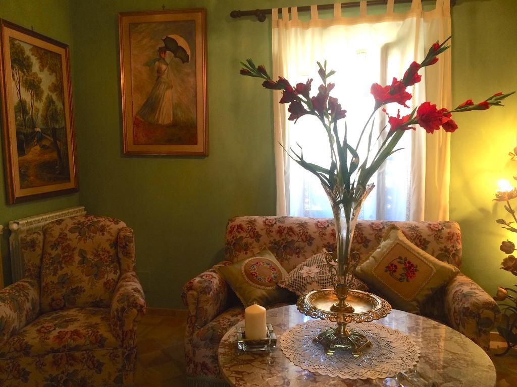 Palazzo Cutrufelli Appartement Graniti Kamer foto